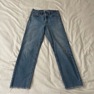 Levi’s Wedgie Straight Medium Wash Ankle Jeans Size: 26
